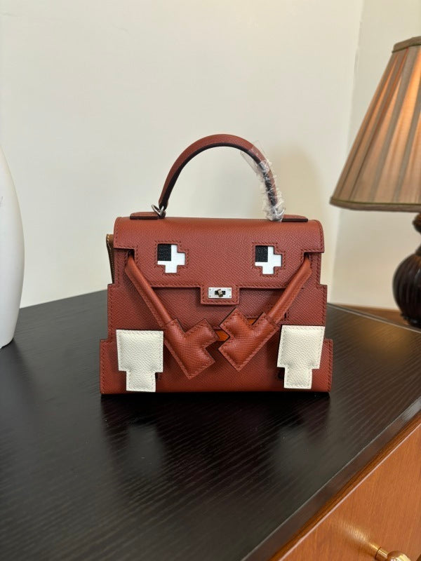Anum Bags - High-Quality Designer Products for You - AFFORDABLE LUXURY BAGS - 20514