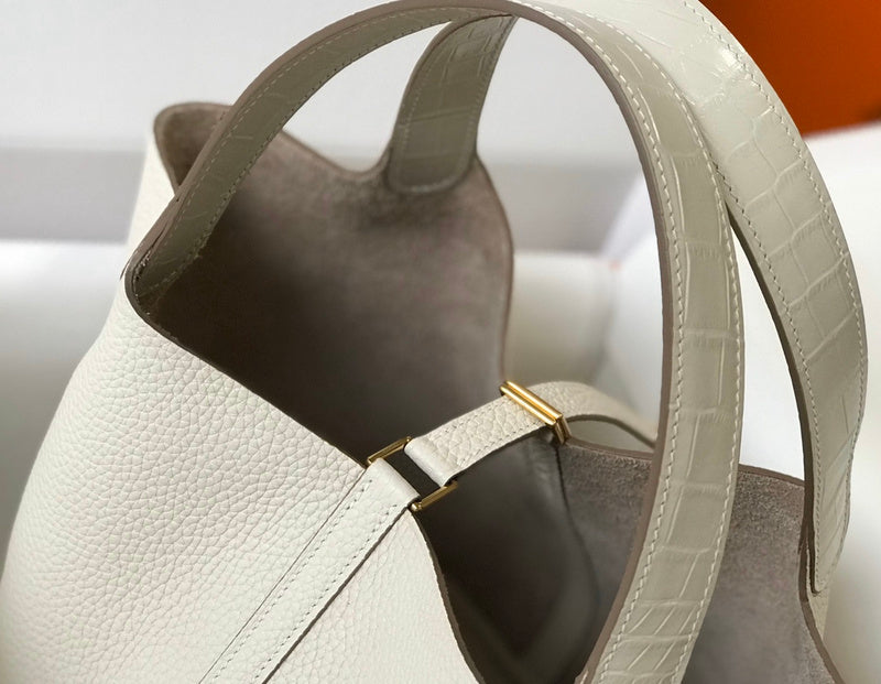 new-luxury-designer-bags-nm23465