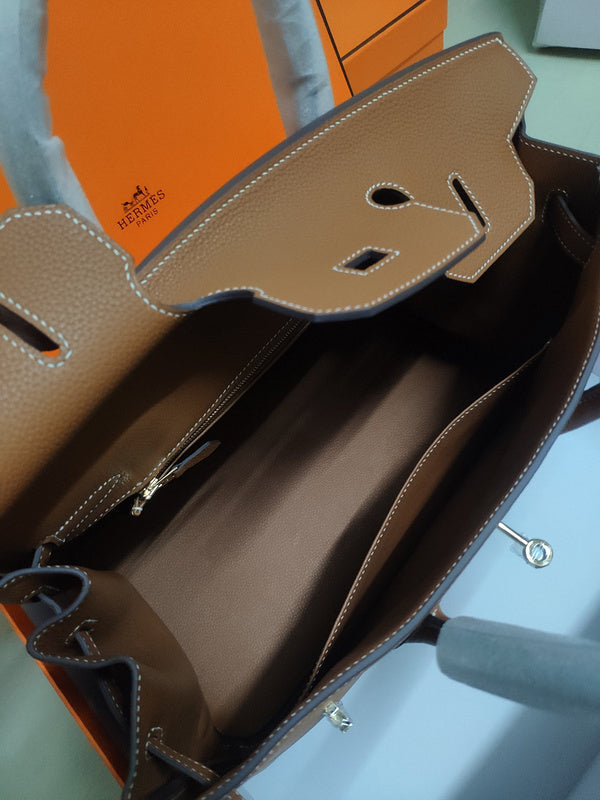 new-designer-premium-bags-nm23611