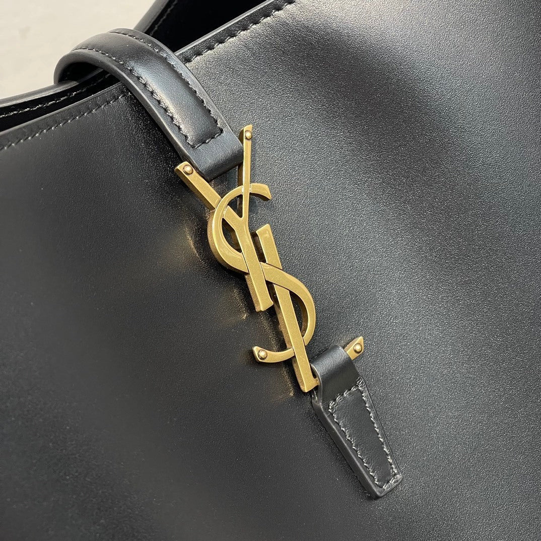 Ezyycart Bags - Best High-End Brands in One Place - AFFORDABLE LUXURY BAGS - 6025