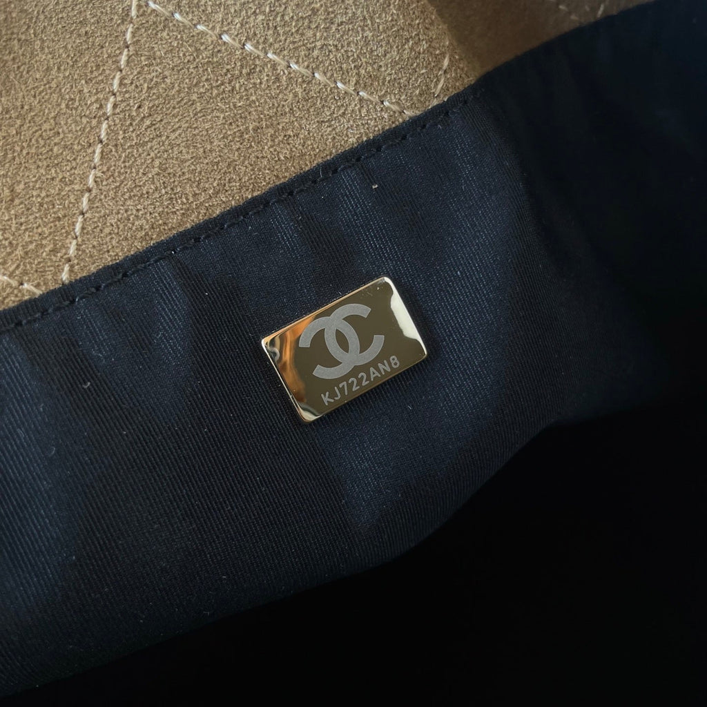 Anum Bags Bags - High-Quality Designer Products for You - AFFORDABLE LUXURY BAGS - 6895