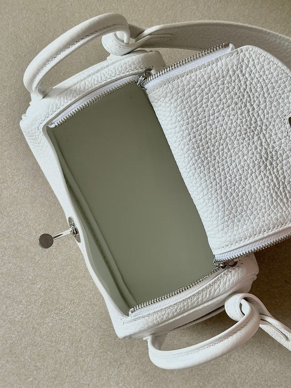 new-luxury-designer-bags-nm23883