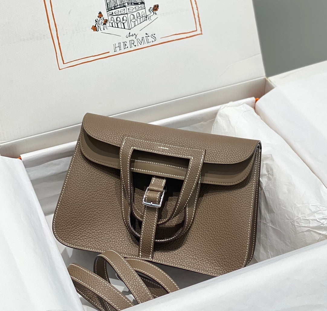 new-luxury-designer-bags-nm22997