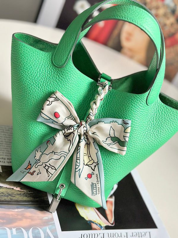 new-luxury-designer-bags-nm23986