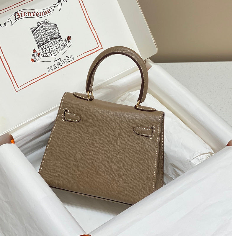 new-luxury-designer-bags-nm23720