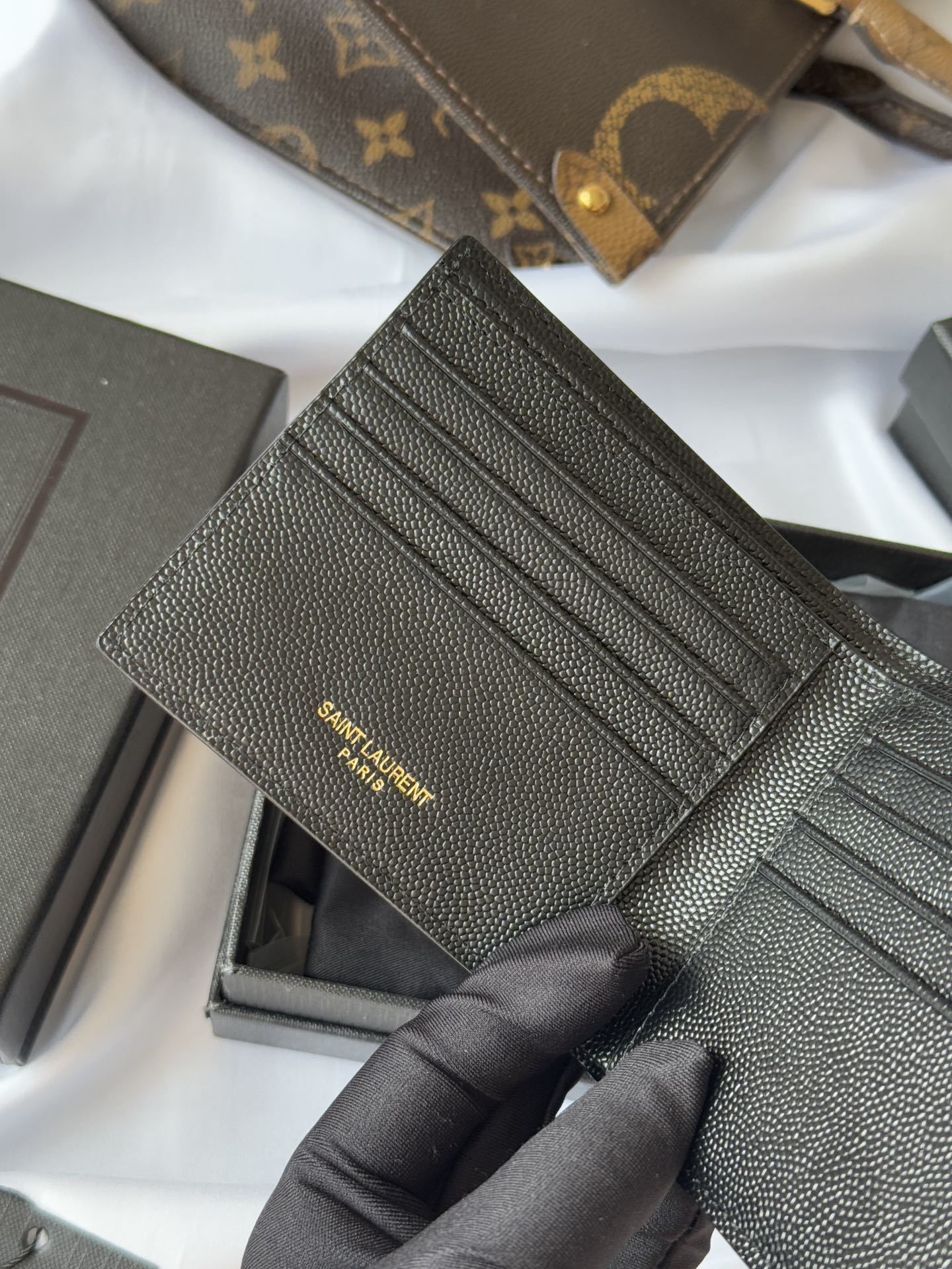 Ezyycart Bags - Premium Luxury Goods and Accessories - AFFORDABLE LUXURY BAGS - 15409