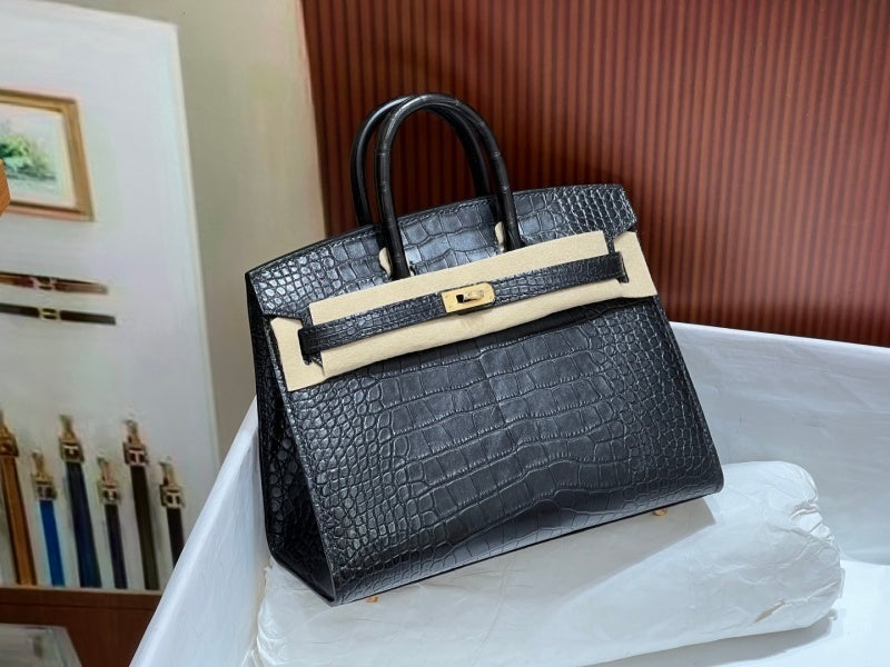 Anum Bags - High-Quality Designer Products for You - AFFORDABLE LUXURY BAGS - 20530