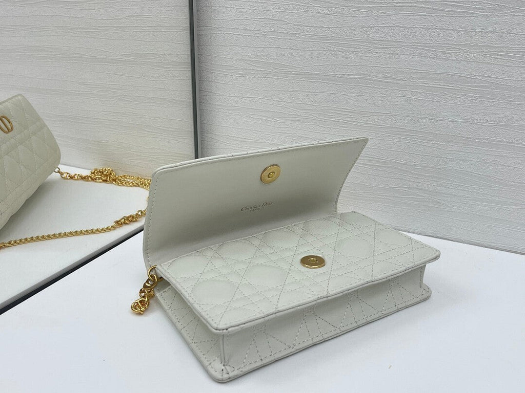 Ezyycart Bags - Best High-End Brands in One Place - AFFORDABLE LUXURY BAGS - 19036