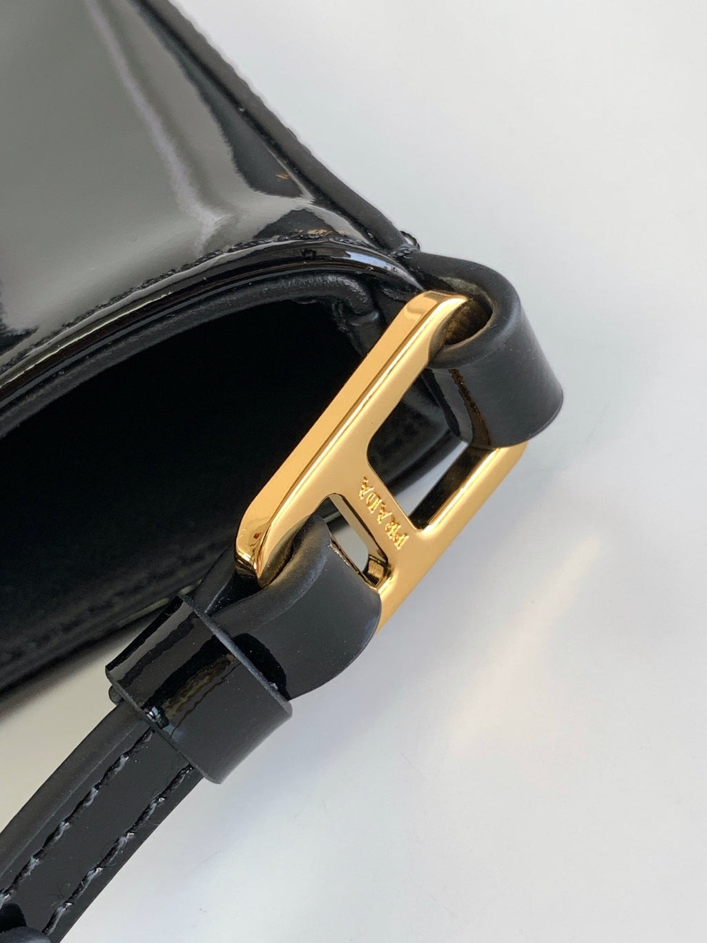 Ezyycart Bags - Best High-End Brands in One Place - AFFORDABLE LUXURY BAGS - 14068