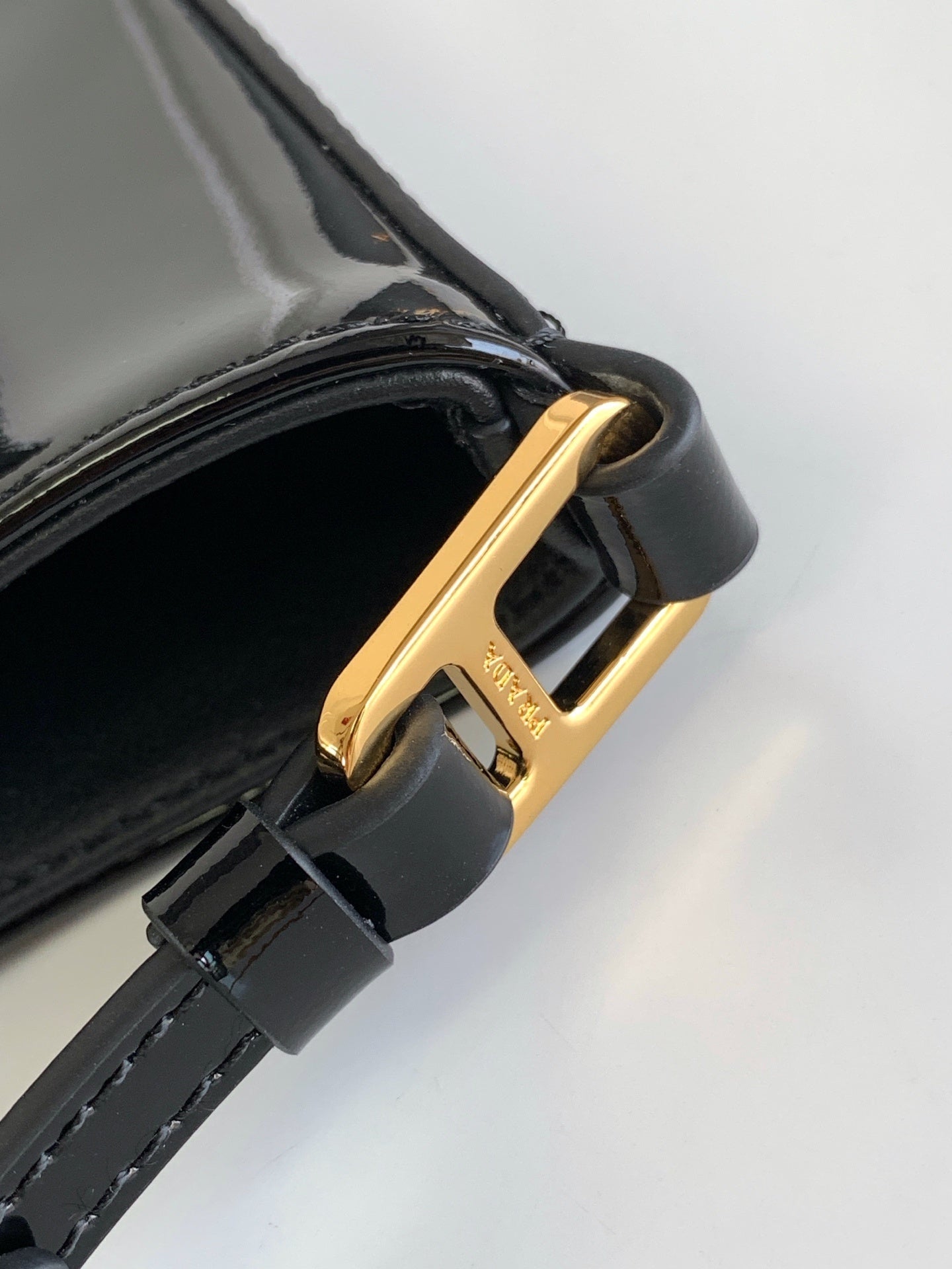 Ezyycart Bags - Best High-End Brands in One Place - AFFORDABLE LUXURY BAGS - 14068