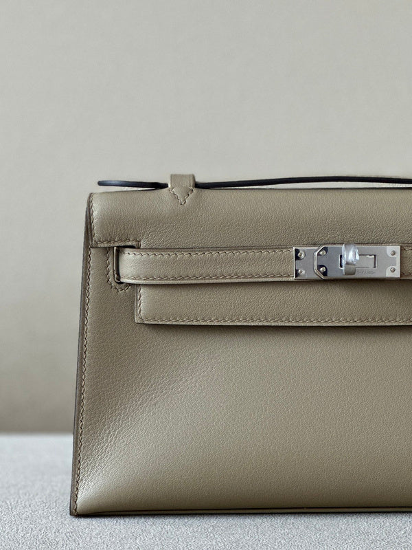 new-luxury-designer-bags-nm23922