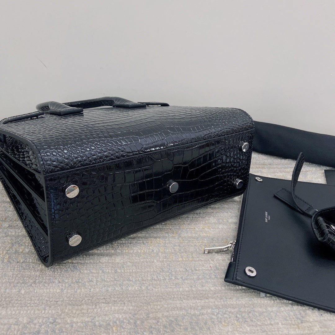 Ezyycart Bags - High-Quality Designer Products for You - AFFORDABLE LUXURY BAGS - 15142