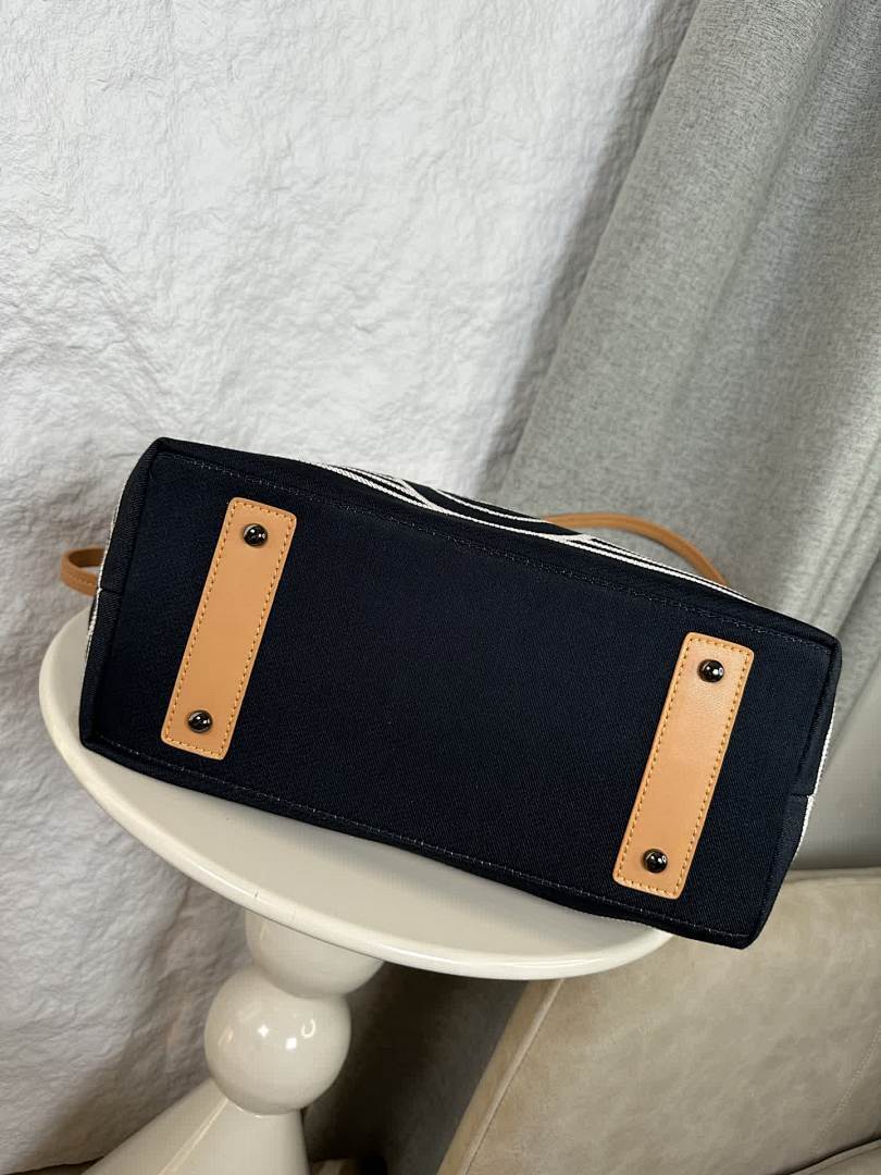 Anum Bags - Best High-End Brands in One Place - AFFORDABLE LUXURY BAGS - 17768