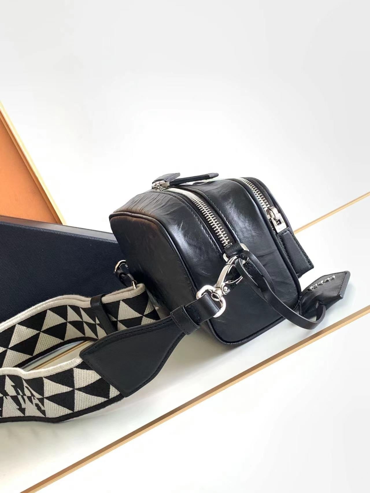 Ezyycart Bags - DESIGNER BAGS FOR WOMEN - AFFORDABLE LUXURY BAGS - 13715