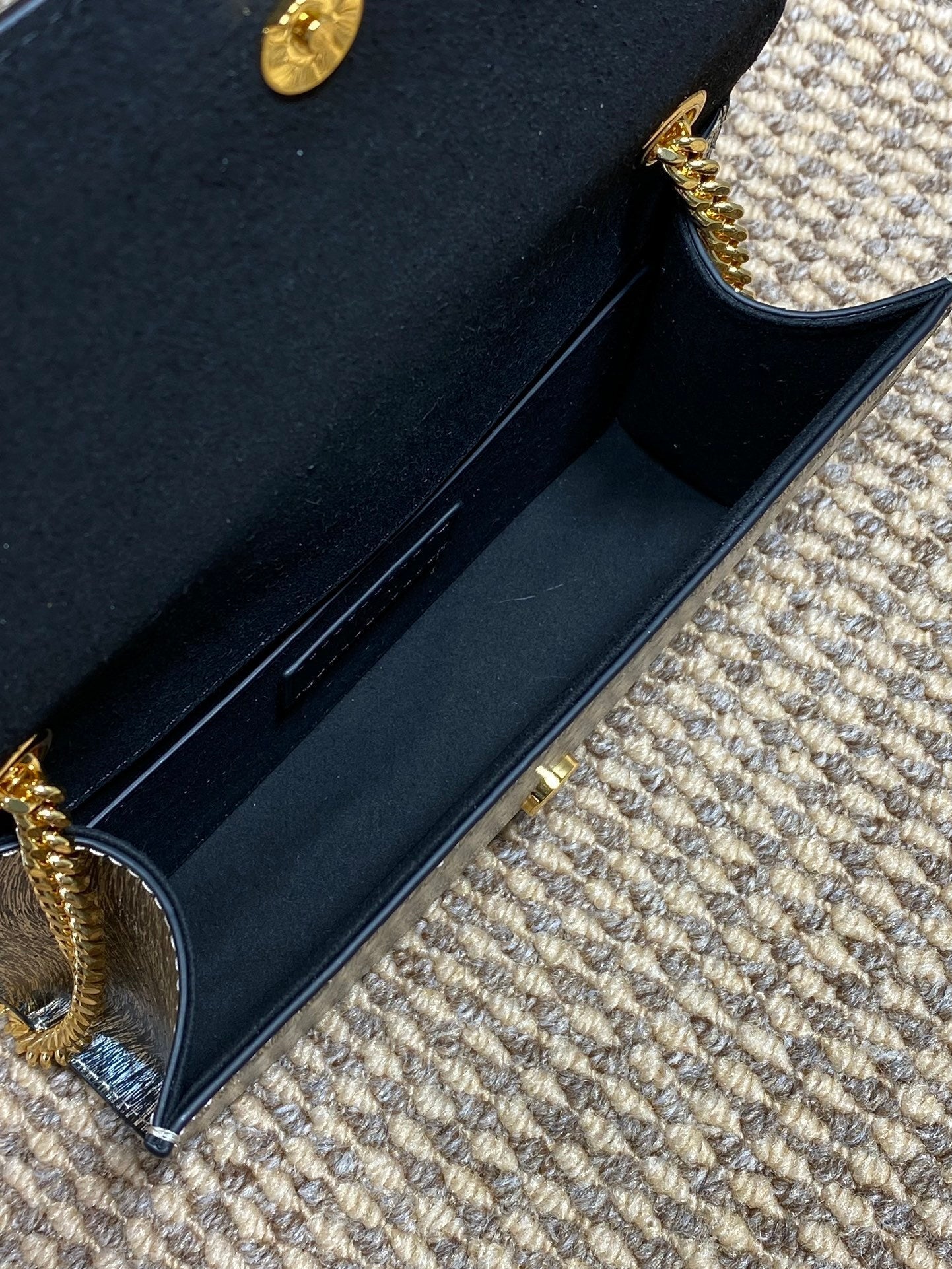 Ezyycart Bags - Best High-End Brands in One Place - AFFORDABLE LUXURY BAGS - 15504