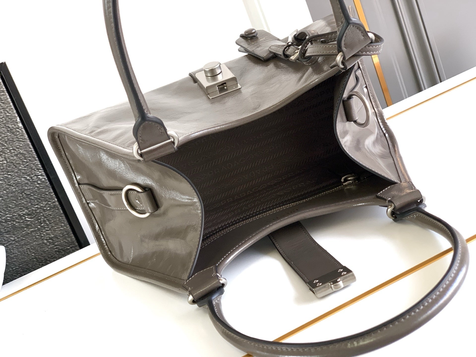 Ezyycart Bags - Premium Luxury Goods and Accessories - AFFORDABLE LUXURY BAGS - 14057