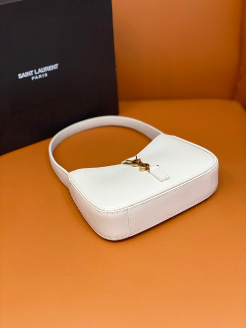 Anum Bags - Best High-End Brands in One Place - AFFORDABLE LUXURY BAGS - 15104
