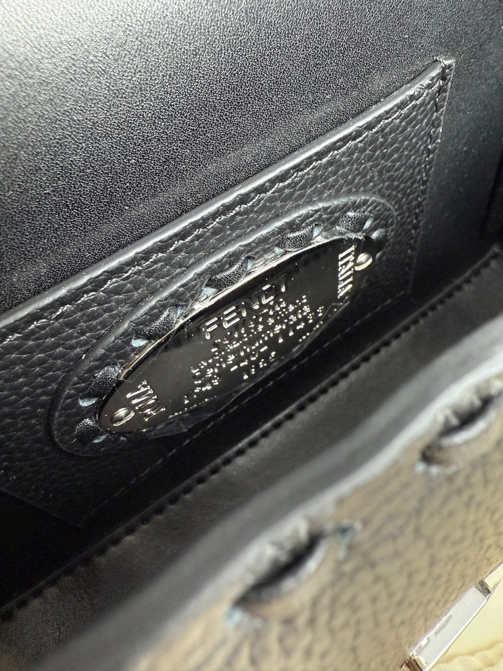 Ezyycart Bags - Best High-End Brands in One Place - AFFORDABLE LUXURY BAGS - 19108