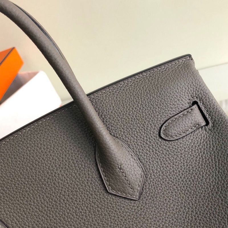 new-luxury-designer-bags-nm23763