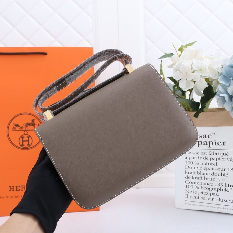 new-luxury-designer-bags-nm23726