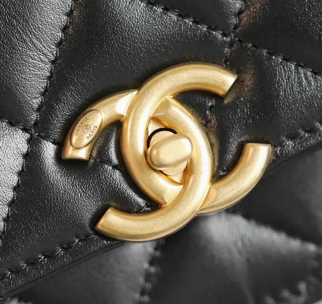 Anum Bags - High-Quality Designer Products for You - AFFORDABLE LUXURY BAGS - 17850