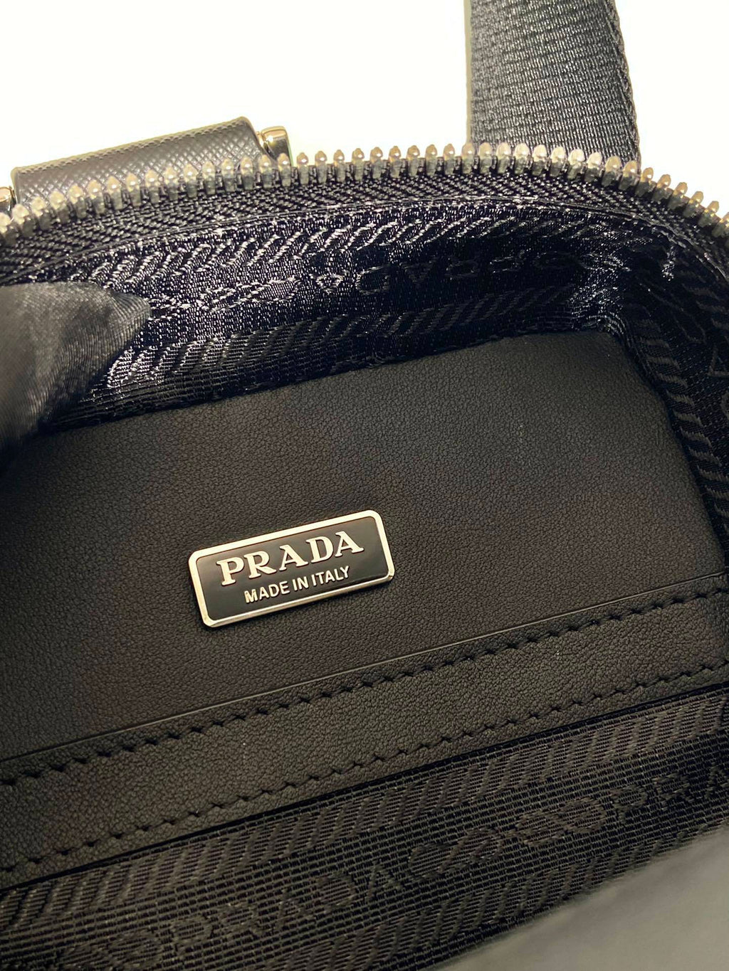 Ezyycart Bags - Premium Luxury Goods and Accessories - AFFORDABLE LUXURY BAGS - 14125