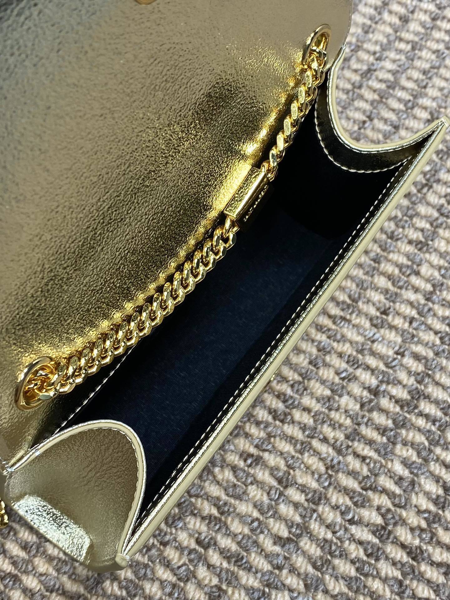 Ezyycart Bags - Best High-End Brands in One Place - AFFORDABLE LUXURY BAGS - 5917