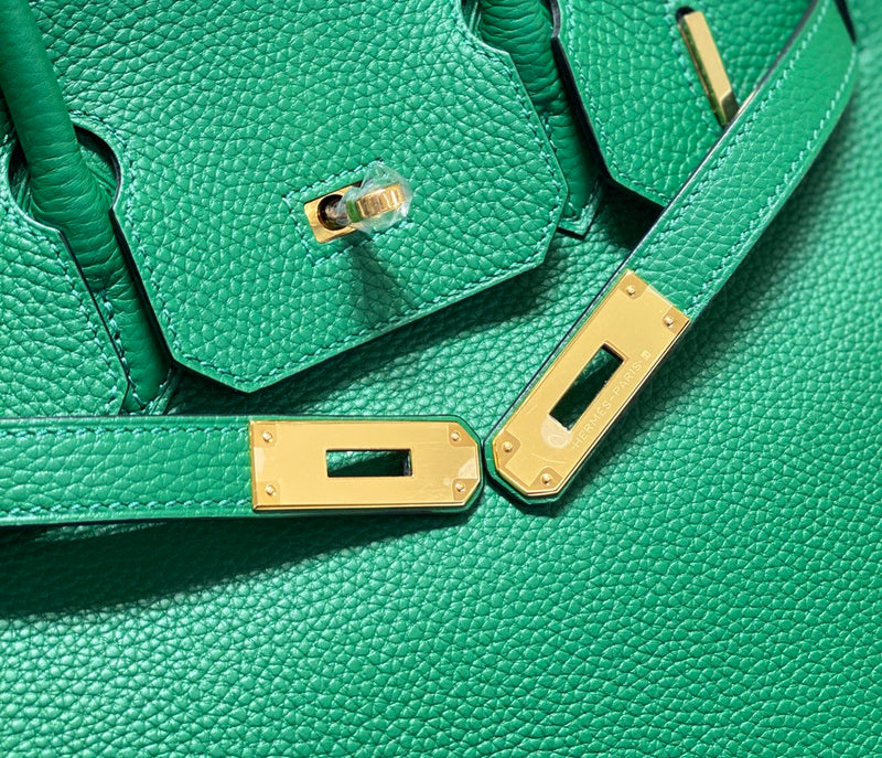 new-luxury-designer-bags-nm23719