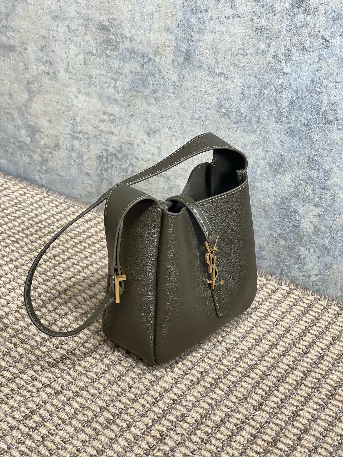 Ezyycart Bags - DESIGNER BAGS FOR WOMEN - AFFORDABLE LUXURY BAGS - 15579