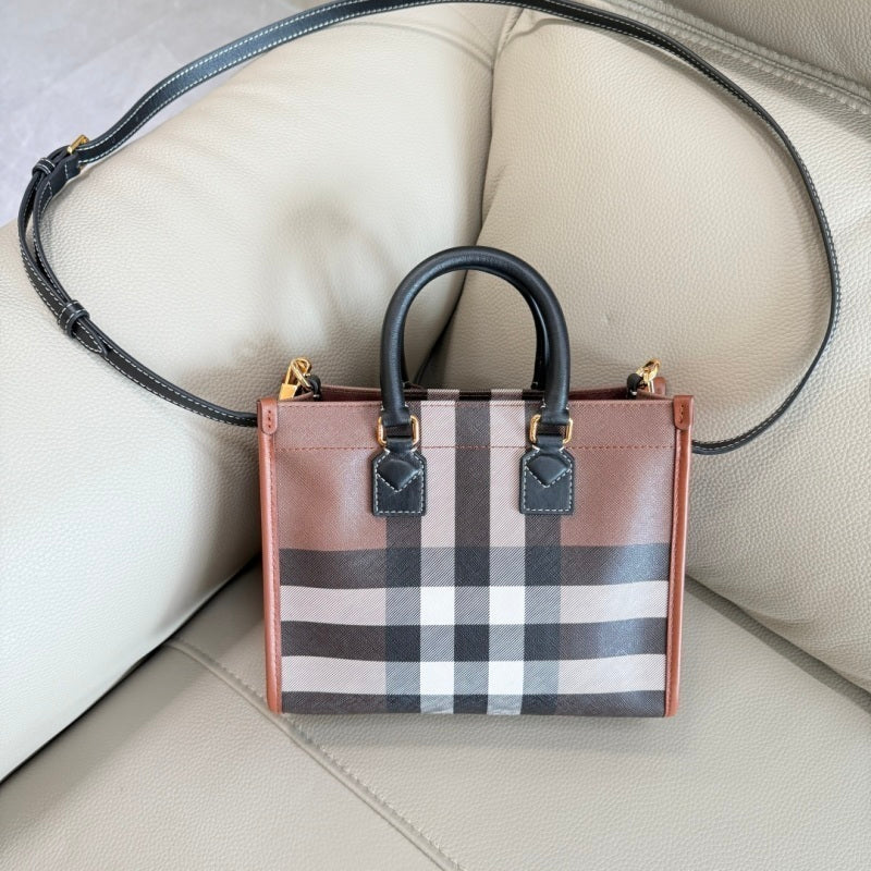 Ezyycart Bags - DESIGNER BAGS FOR WOMEN - AFFORDABLE LUXURY BAGS - 17363