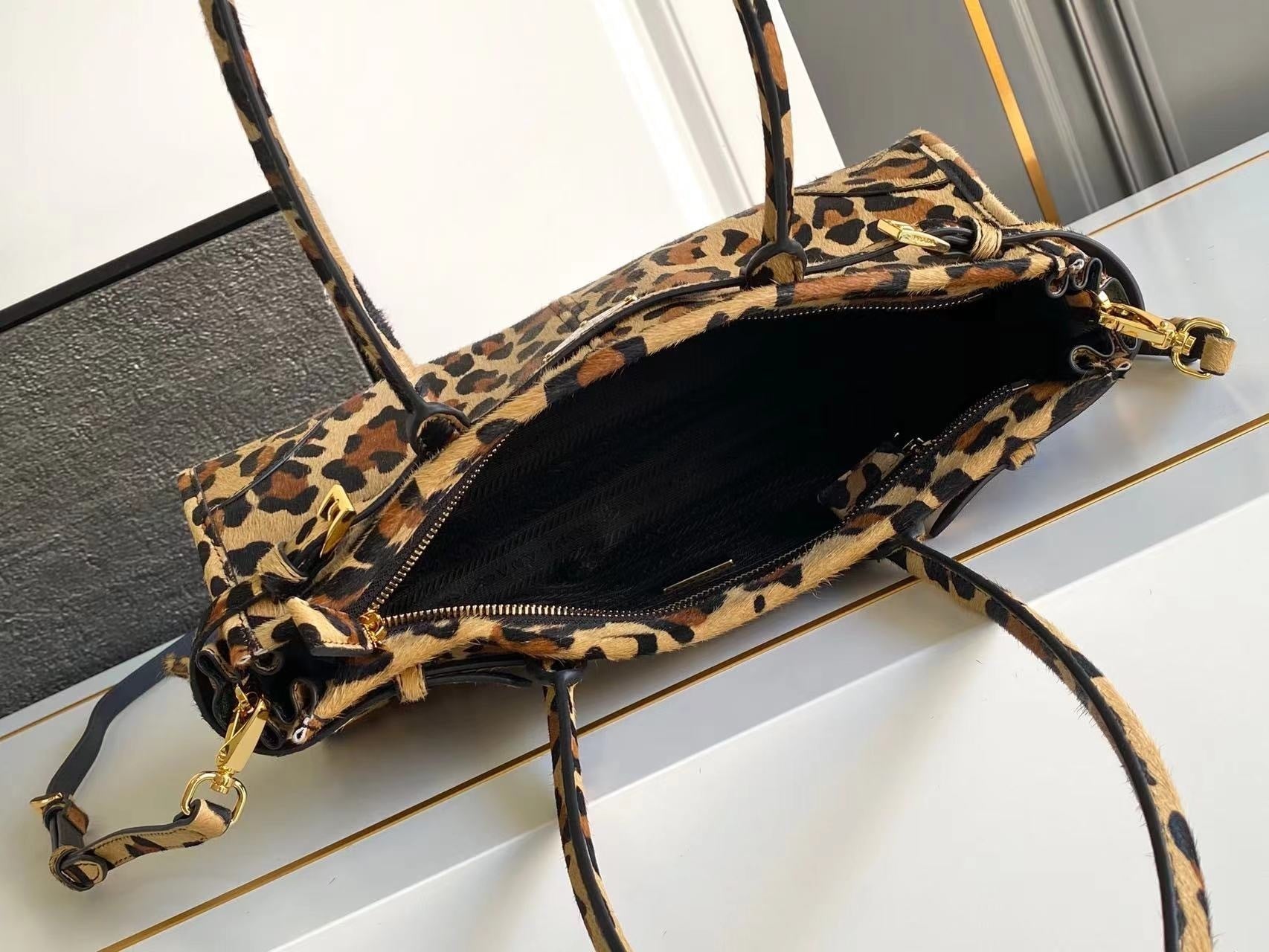 Ezyycart Bags - Premium Luxury Goods and Accessories - AFFORDABLE LUXURY BAGS - 14217