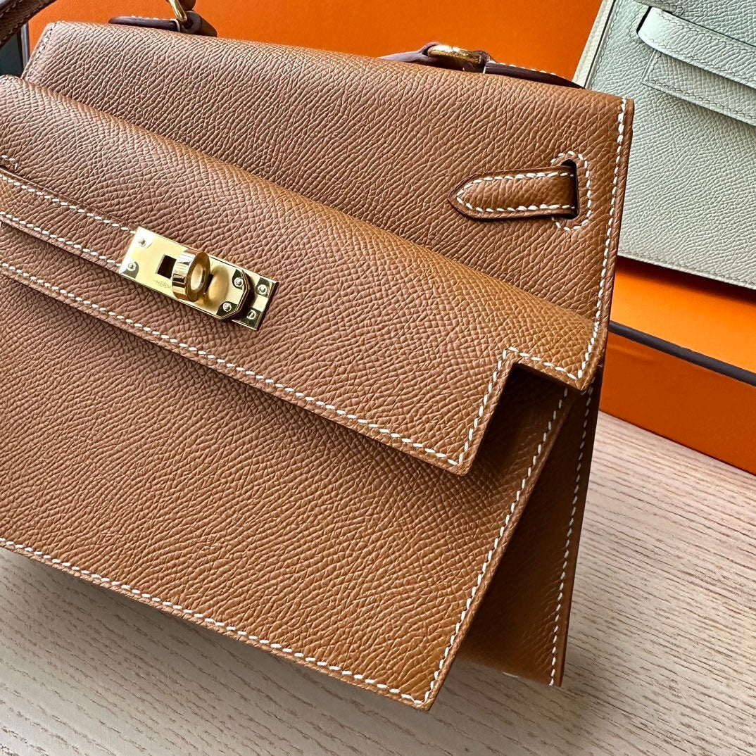 new-luxury-designer-bags-nm22985