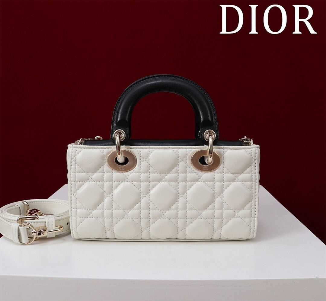 Ezyycart Bags - High-Quality Designer Products for You - AFFORDABLE LUXURY BAGS - 18990