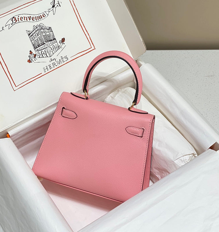 new-luxury-designer-bags-nm23539