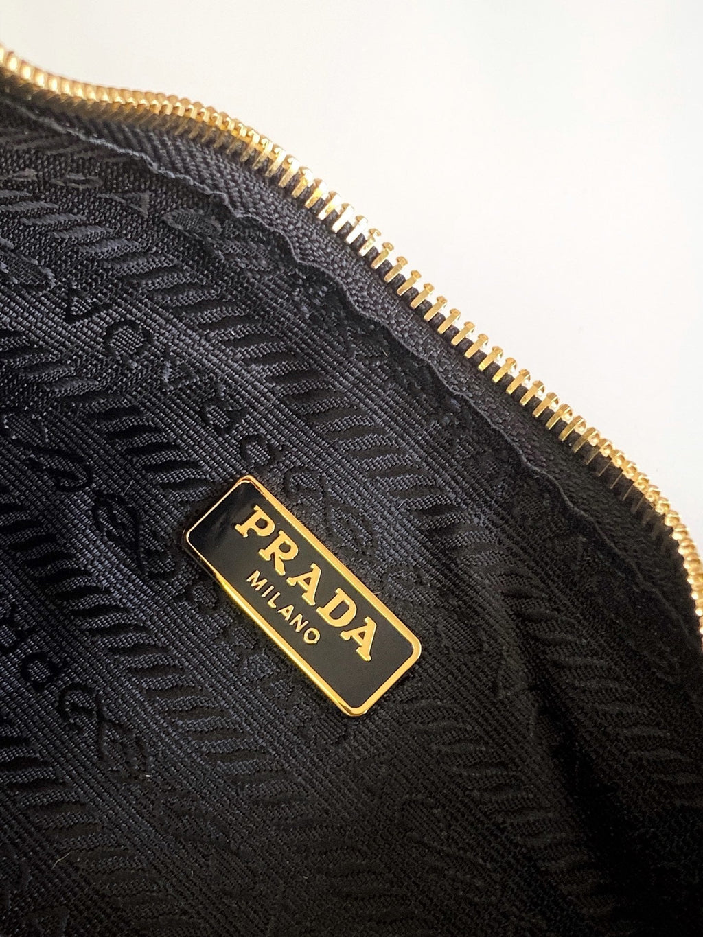 Ezyycart Bags - Best High-End Brands in One Place - AFFORDABLE LUXURY BAGS - 14216