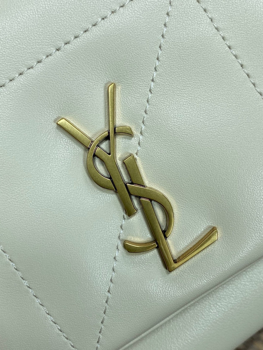 Ezyycart Bags - Best High-End Brands in One Place - AFFORDABLE LUXURY BAGS - 15352
