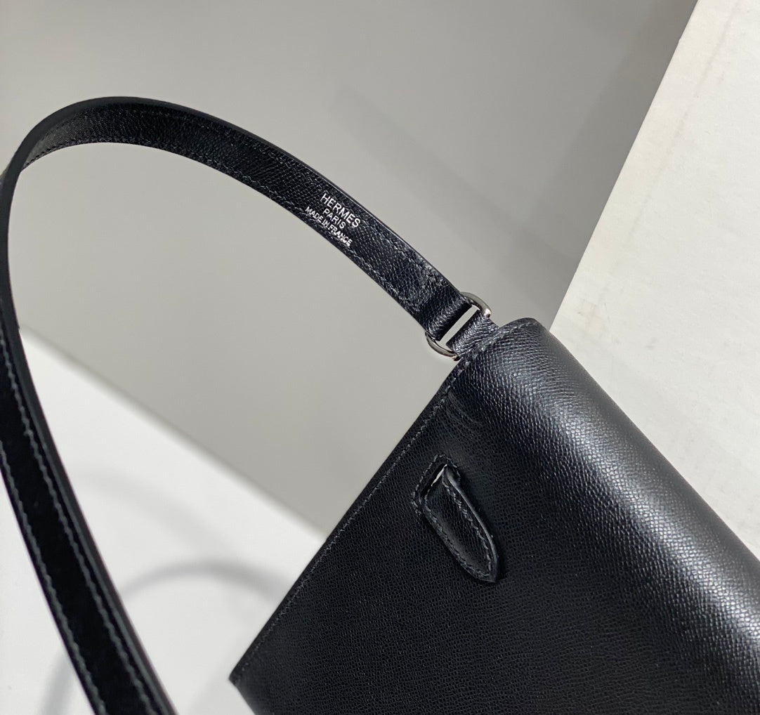 new-luxury-designer-bags-nm23334