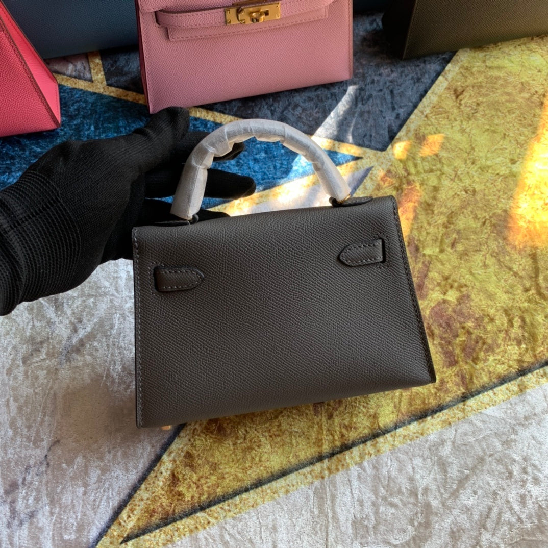 new-luxury-designer-bags-nm23074