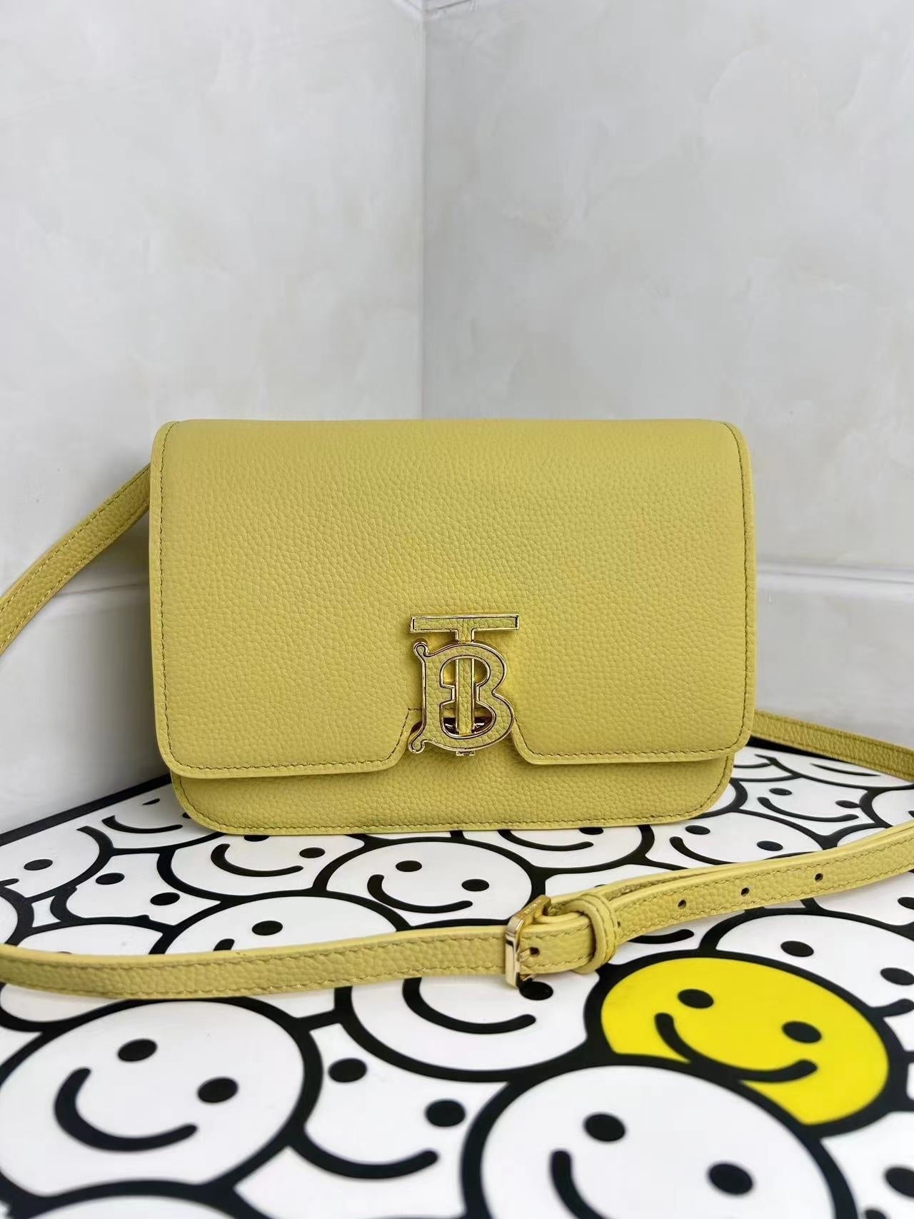 Ezyycart Bags Bags - Best High-End Brands in One Place - AFFORDABLE LUXURY BAGS - 6237