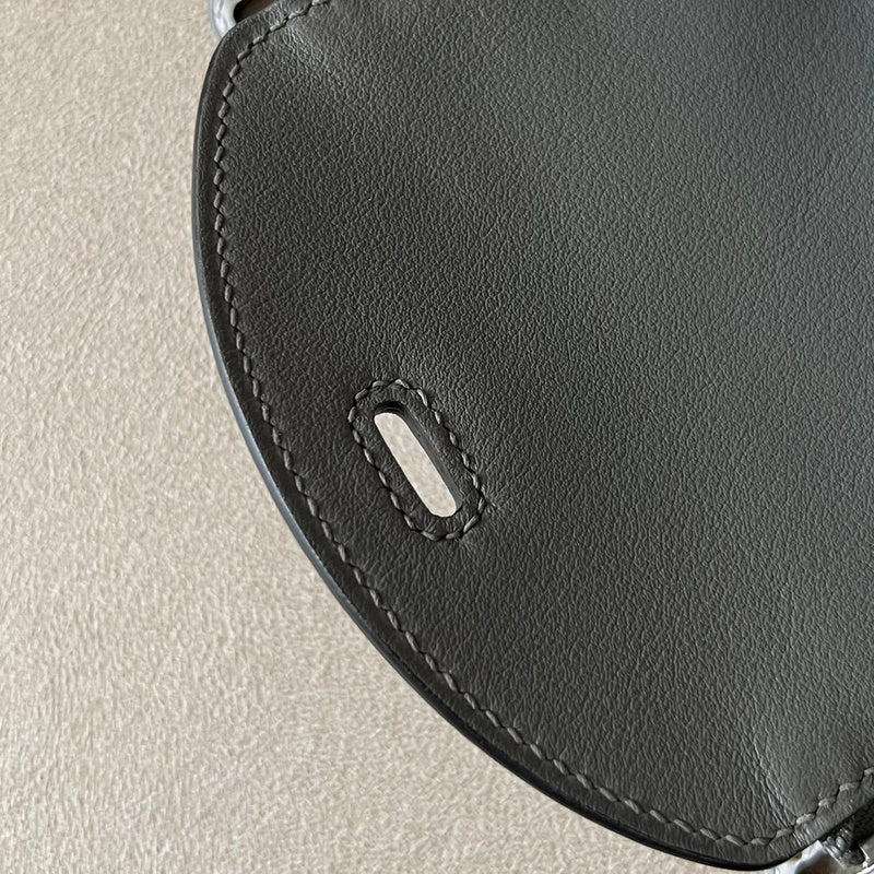 new-luxury-designer-bags-nm23885