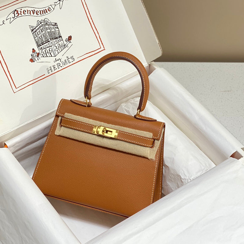 new-luxury-designer-bags-nm23697