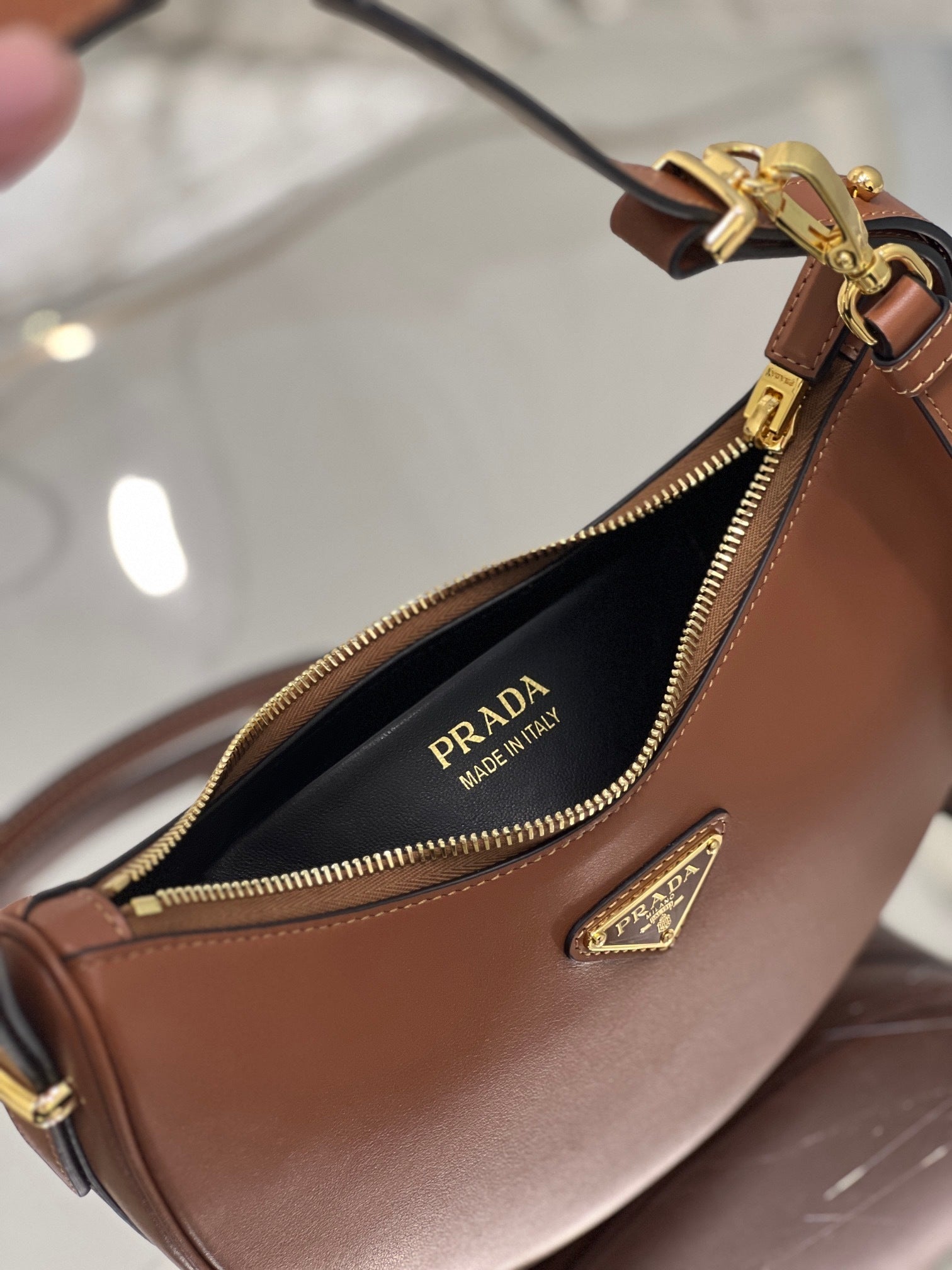 Ezyycart Bags - Premium Luxury Goods and Accessories - AFFORDABLE LUXURY BAGS - 14025