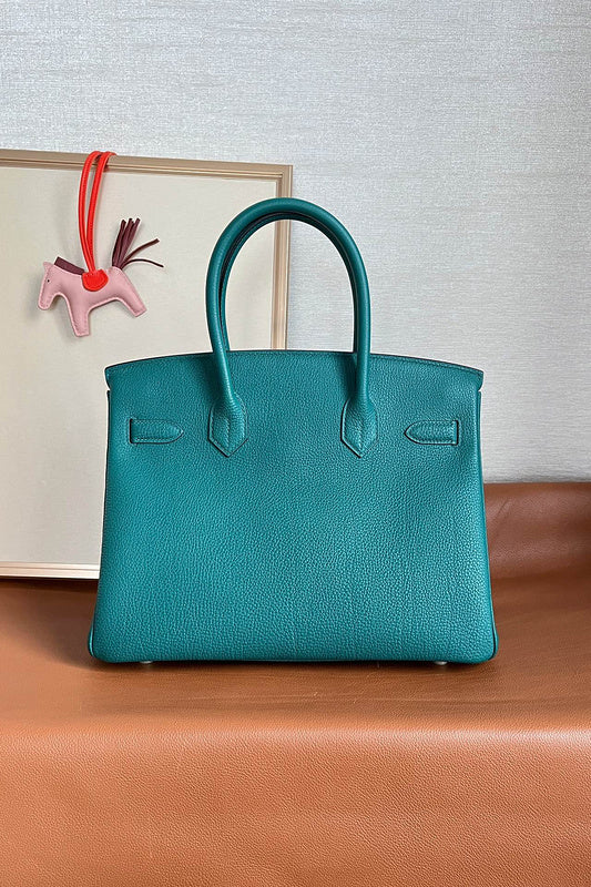 new-luxury-designer-bags-nm23714