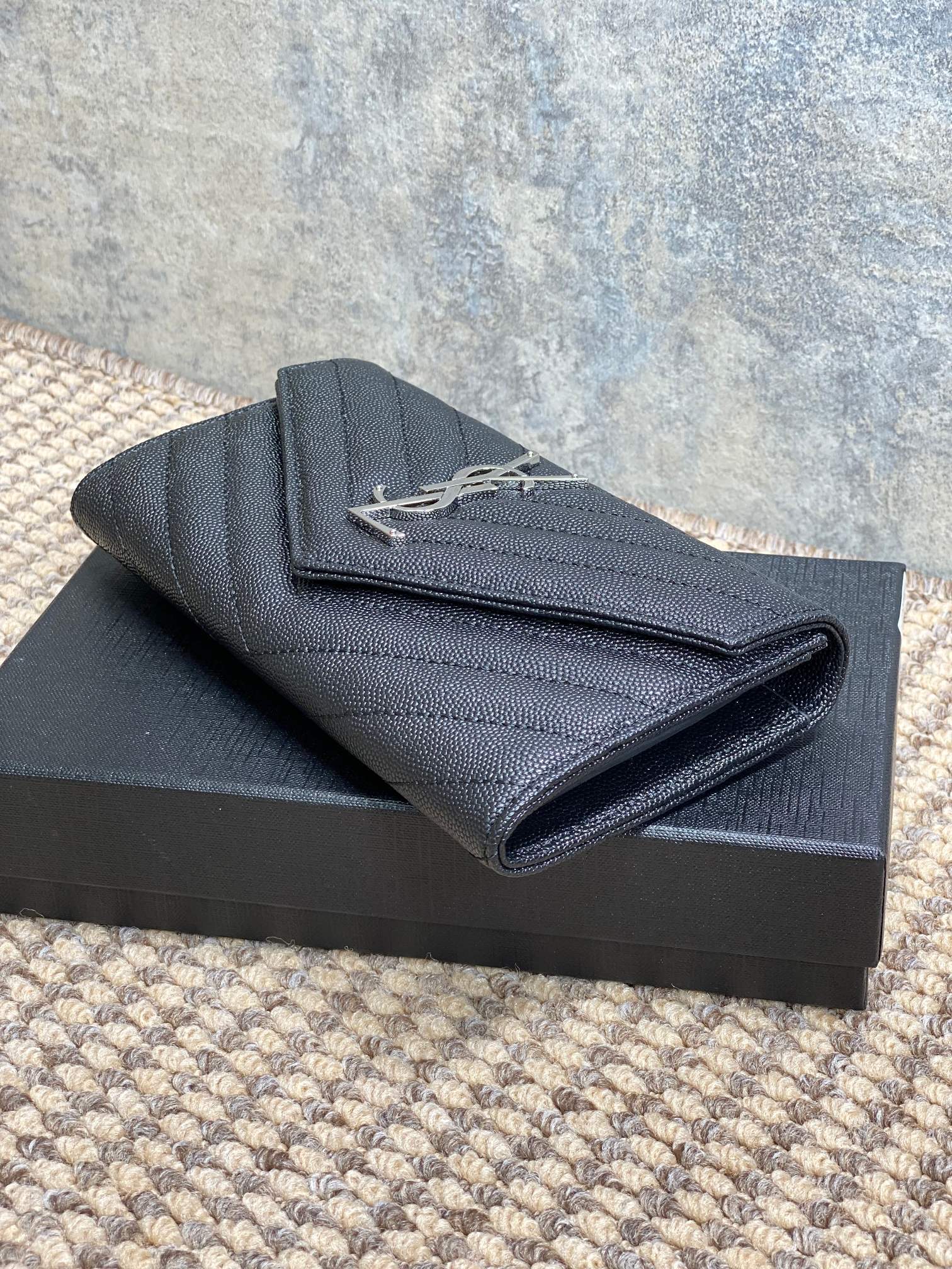 Ezyycart Bags - Best High-End Brands in One Place - AFFORDABLE LUXURY BAGS - 15020