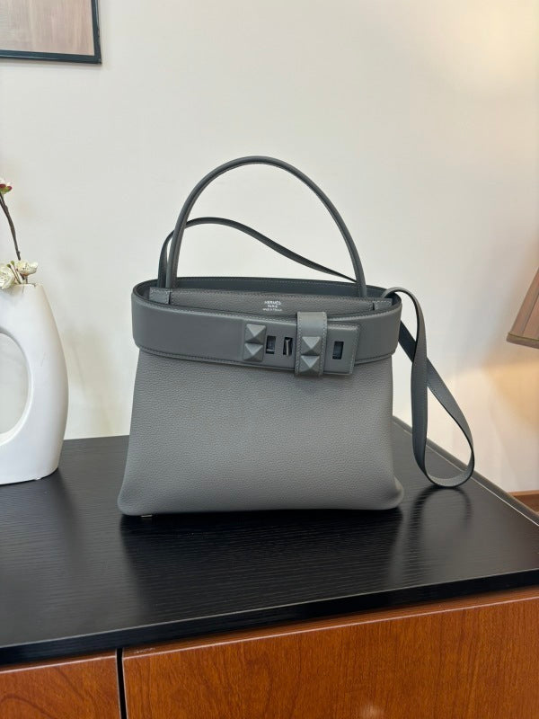 Anum Bags - High-Quality Designer Products for You - AFFORDABLE LUXURY BAGS - 20462