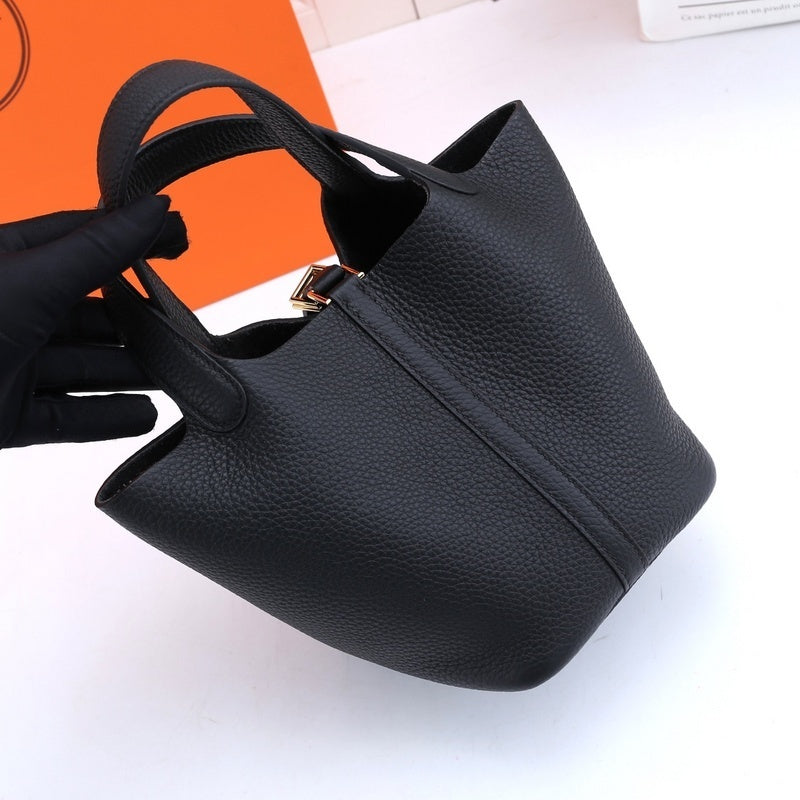 new-luxury-designer-bags-nm23484
