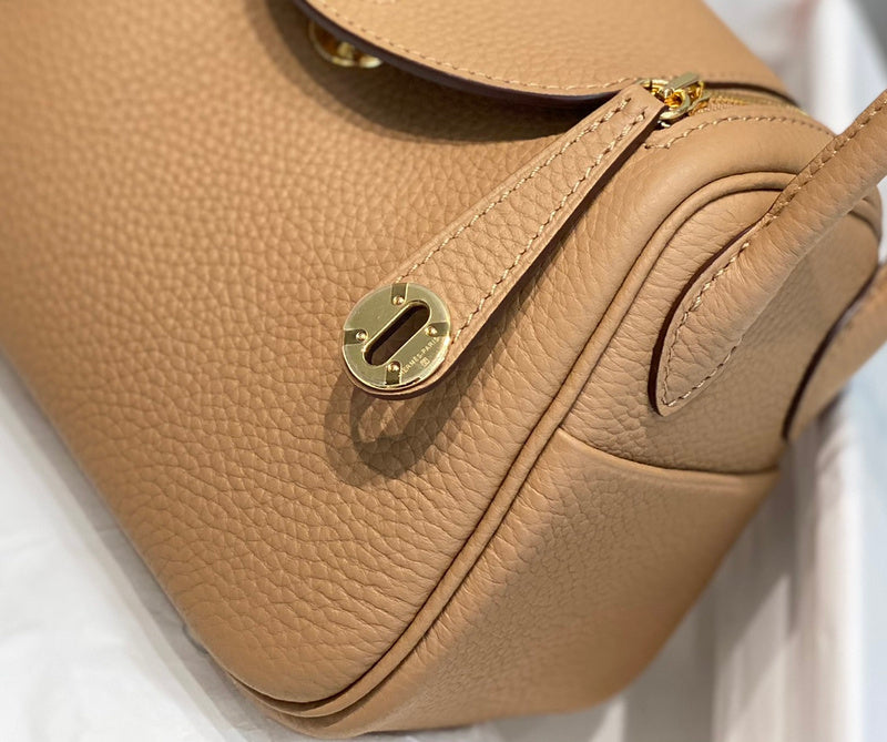 new-luxury-designer-bags-nm23541