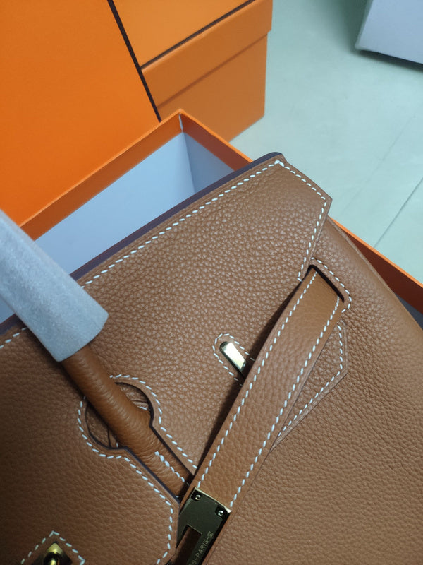 new-designer-premium-bags-nm23611