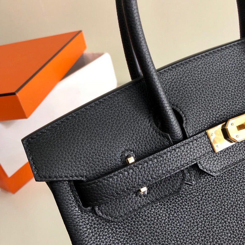 new-luxury-designer-bags-nm23771
