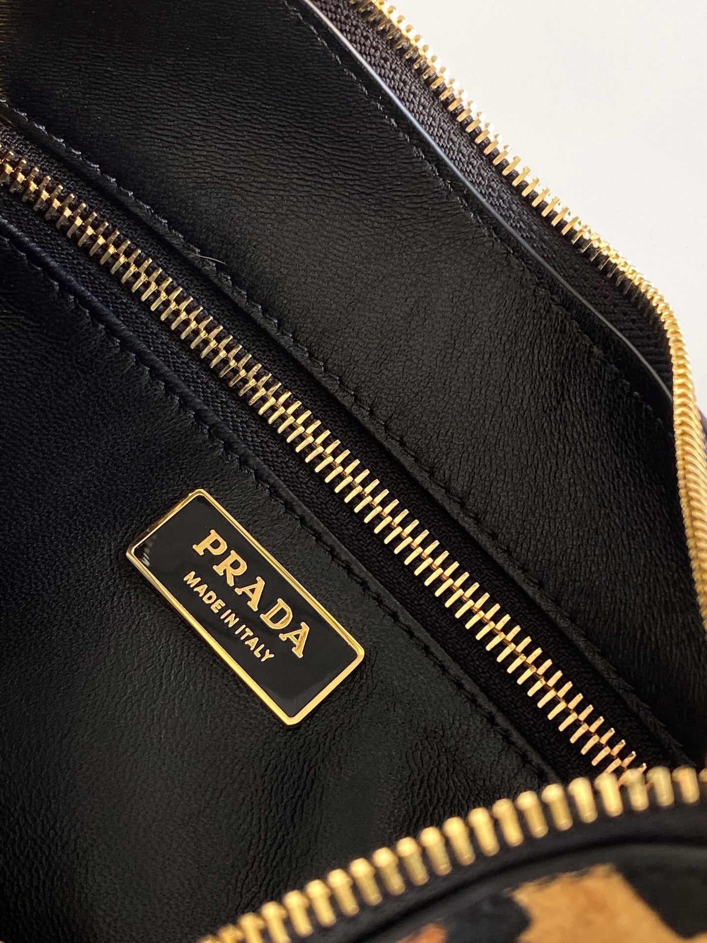 Ezyycart Bags - Best High-End Brands in One Place - AFFORDABLE LUXURY BAGS - 14212